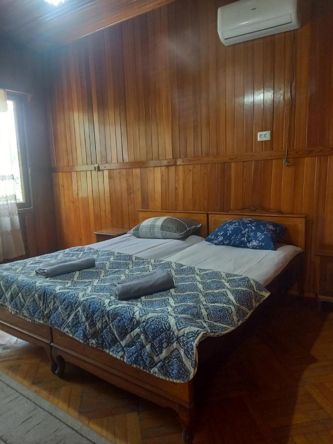 קוטאיסי Guest House Roma מראה חיצוני תמונה