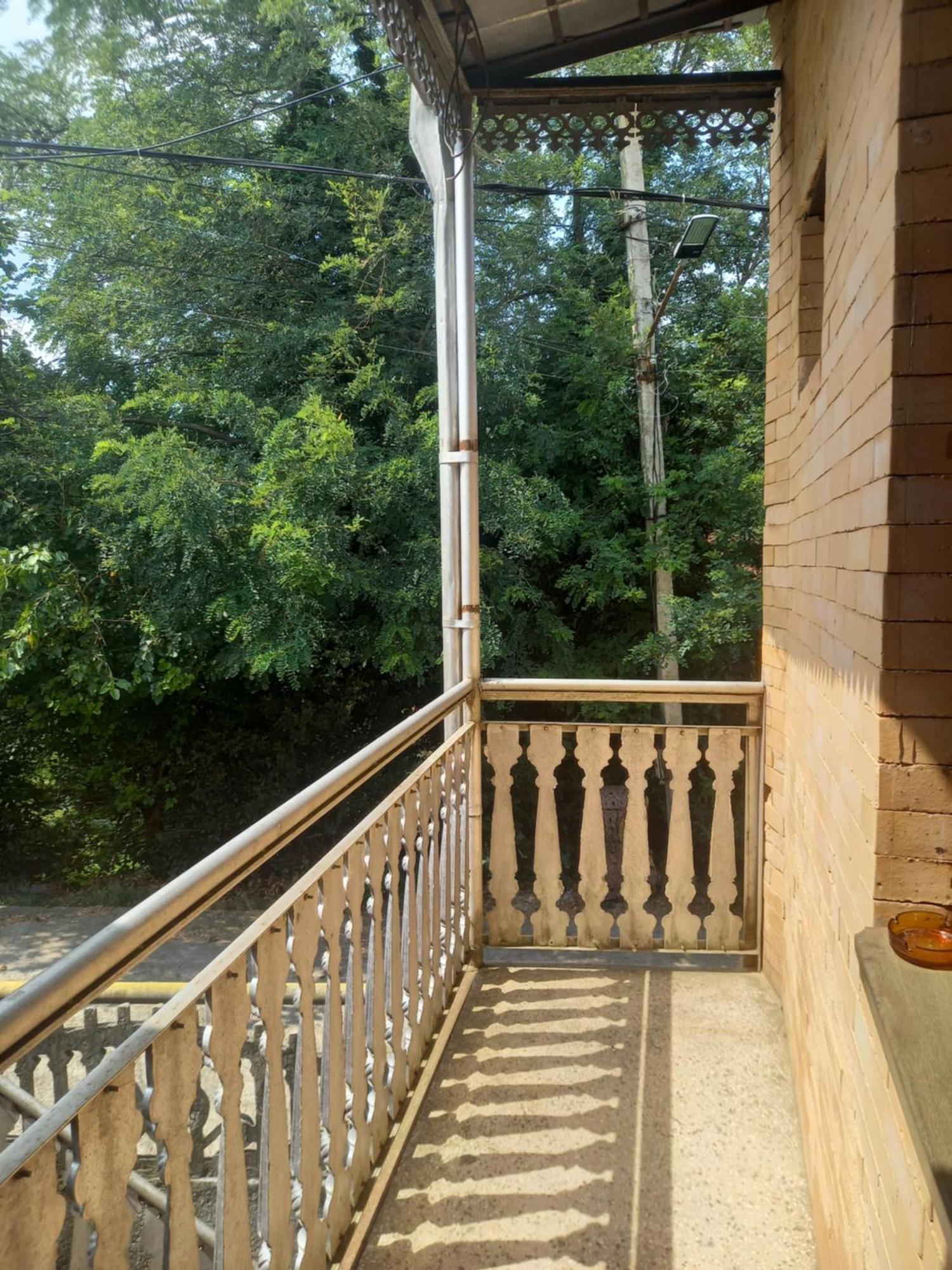 קוטאיסי Guest House Roma מראה חיצוני תמונה